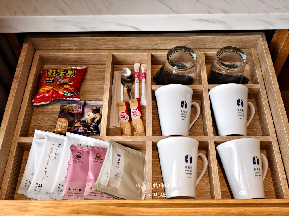 禧榕軒大飯店（Grand Banyan Hotel）︱鄰近臺南火車站五星飯店，自然美學設計，客房溫馨舒適，臺南首家絕美頂樓泳池，加上高品質賓客服務，是慢遊府城的最佳選擇!!!～環境設施篇，2025榮獲交通部五星級認證