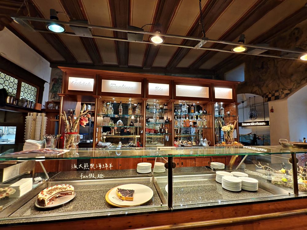 羅滕堡中世紀餐廳Baumeisterhaus Inh. Dieter Neupert︱穿越時空的味蕾之旅，沉浸於文藝復興建築、正宗法蘭肯佳餚與獨特中世紀氛圍︱春季德瑞13日夢幻跟團～DAY2-6晚餐中德文菜單對照