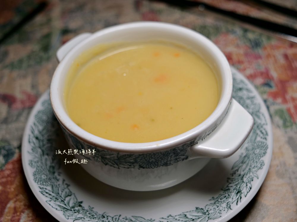 羅滕堡中世紀餐廳Baumeisterhaus Inh. Dieter Neupert︱穿越時空的味蕾之旅，沉浸於文藝復興建築、正宗法蘭肯佳餚與獨特中世紀氛圍︱春季德瑞13日夢幻跟團～DAY2-6晚餐中德文菜單對照