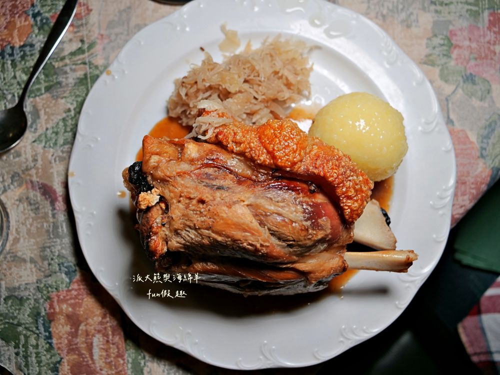 羅滕堡中世紀餐廳Baumeisterhaus Inh. Dieter Neupert︱穿越時空的味蕾之旅，沉浸於文藝復興建築、正宗法蘭肯佳餚與獨特中世紀氛圍︱春季德瑞13日夢幻跟團～DAY2-6晚餐中德文菜單對照