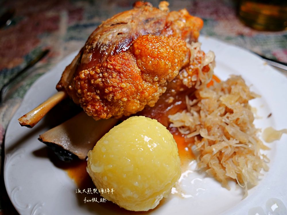 羅滕堡中世紀餐廳Baumeisterhaus Inh. Dieter Neupert︱穿越時空的味蕾之旅，沉浸於文藝復興建築、正宗法蘭肯佳餚與獨特中世紀氛圍︱春季德瑞13日夢幻跟團～DAY2-6晚餐中德文菜單對照