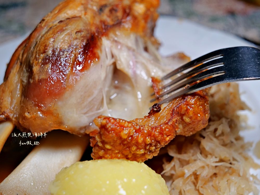 羅滕堡中世紀餐廳Baumeisterhaus Inh. Dieter Neupert︱穿越時空的味蕾之旅，沉浸於文藝復興建築、正宗法蘭肯佳餚與獨特中世紀氛圍︱春季德瑞13日夢幻跟團～DAY2-6晚餐中德文菜單對照