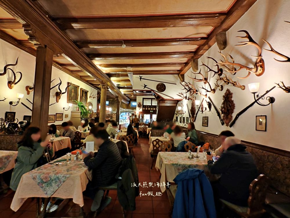 羅滕堡中世紀餐廳Baumeisterhaus Inh. Dieter Neupert︱穿越時空的味蕾之旅，沉浸於文藝復興建築、正宗法蘭肯佳餚與獨特中世紀氛圍︱春季德瑞13日夢幻跟團～DAY2-6晚餐中德文菜單對照