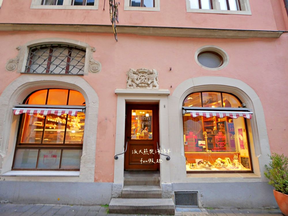 羅滕堡老城區景點必逛&必買伴手禮︱中世紀古城牆聖雅各教堂、普雷萊茵廣場、市政廳廣場、勝利一飲、泰迪熊博物館、瑪麗安藥局︱春季德瑞13日夢幻跟團～DAY2-5絕美中世紀童話小鎮，我們來囉！