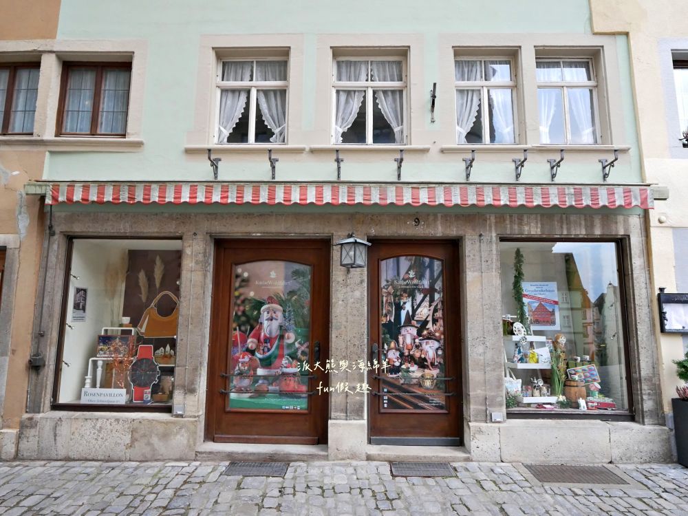 羅滕堡老城區景點必逛&必買伴手禮︱中世紀古城牆聖雅各教堂、普雷萊茵廣場、市政廳廣場、勝利一飲、泰迪熊博物館、瑪麗安藥局︱春季德瑞13日夢幻跟團～DAY2-5絕美中世紀童話小鎮，我們來囉！