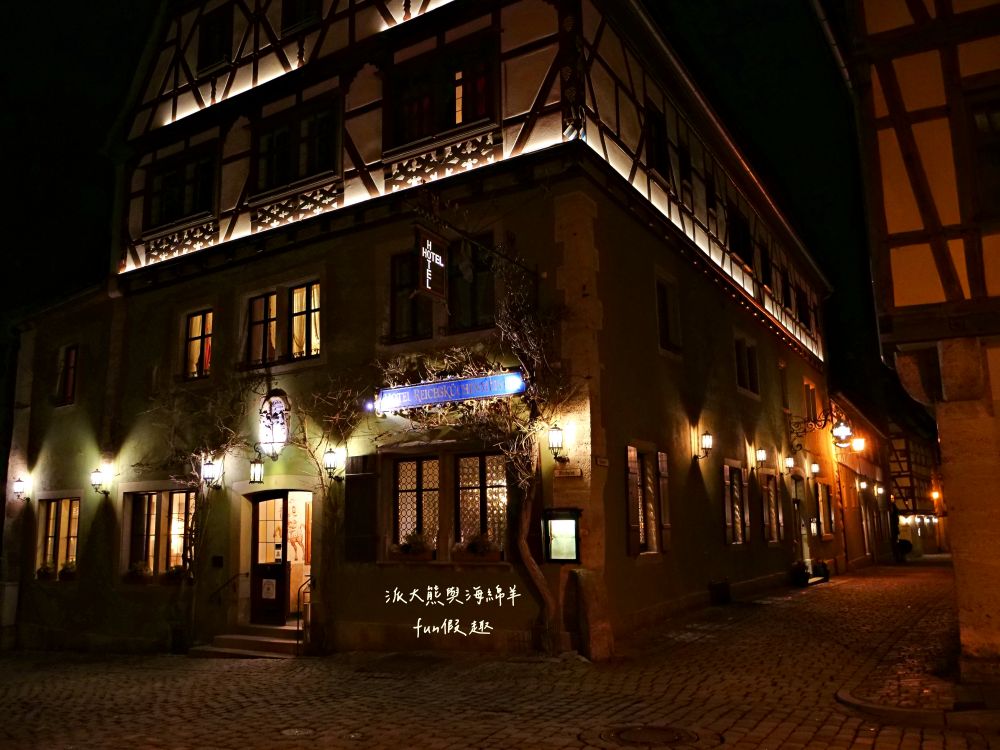 德國羅滕堡(Rothenburg)一日遊懶人包︱置身童話故事場景&中世紀風情城鎮︱景點、購物、美食、住宿、伴手禮重點整理(含交通及行程叮嚀) - 第12張圖 德國羅滕堡(Rothenburg)一日遊懶人包︱置身童話故事場景&中世紀風情城鎮︱景點、購物、美食、住宿、伴手禮重點整理(含交通及行程叮嚀)