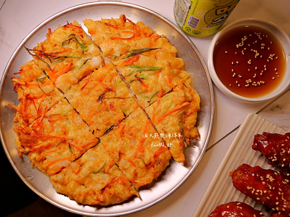 大乘金韓國料理｜草屯高人氣韓風平價餐廳，富客中韓料理華麗轉身！氣氛很韓、服務很親、小菜好吃還能續，根本CP值天花板！大推烤五花肉＋釜山豬肉湯飯的完美組合～113年6月開幕