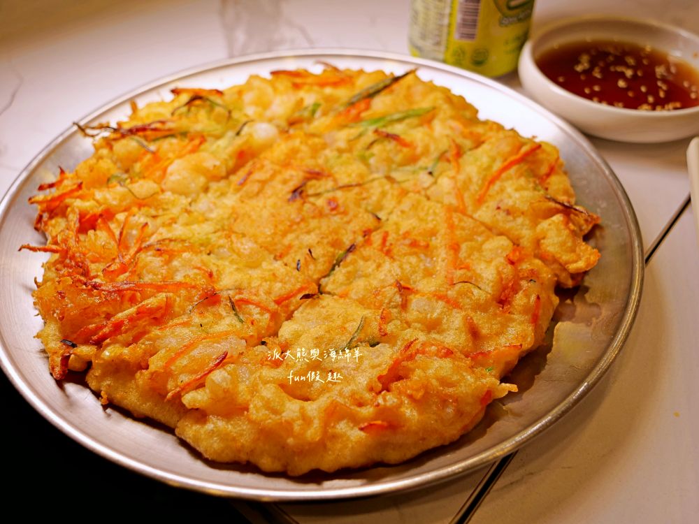 大乘金韓國料理｜草屯高人氣韓風平價餐廳，富客中韓料理華麗轉身！氣氛很韓、服務很親、小菜好吃還能續，根本CP值天花板！大推烤五花肉＋釜山豬肉湯飯的完美組合～113年6月開幕