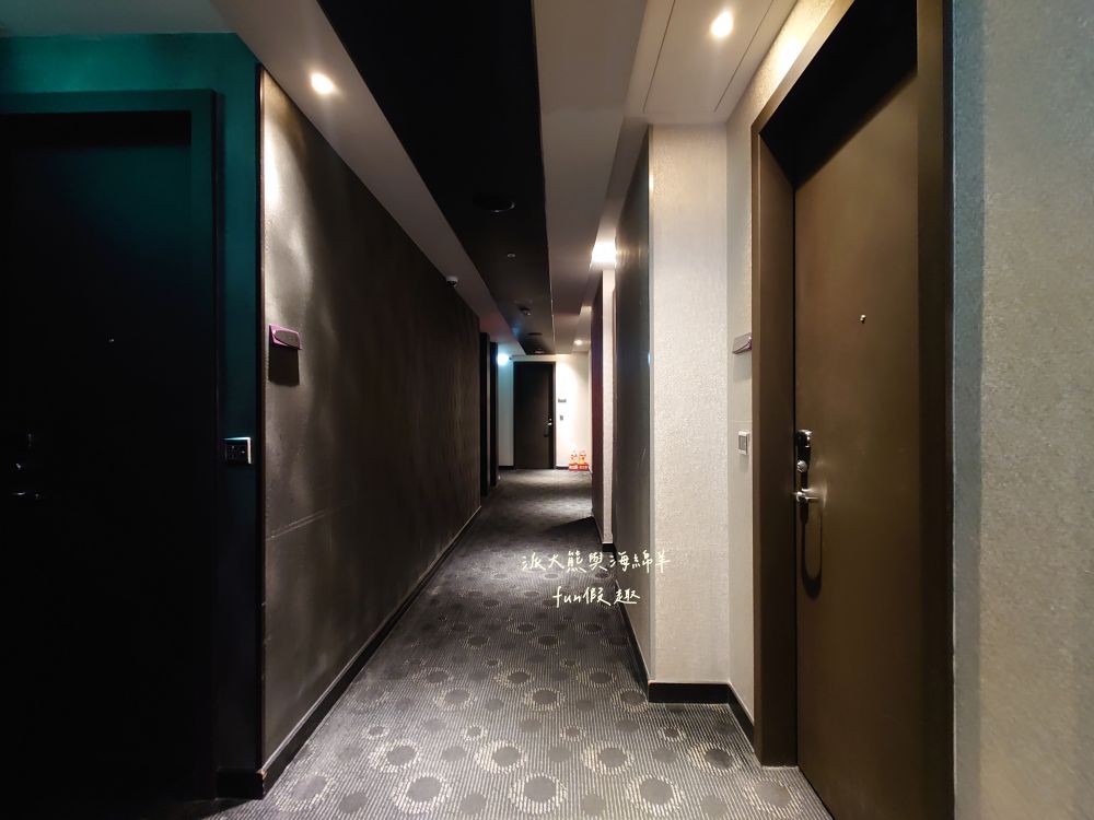 天閣酒店台北長安館(Tango Hotel Taipei ChangAn)︱鄰近捷運中山站,房型寬敞舒適,設備新穎齊全,含洗衣機、微波爐及電熨斗,鬧中取靜高CP值,臺北中山商務優質首選!!!餐食紀錄~ - 第15張圖 天閣酒店台北長安館(Tango Hotel Taipei ChangAn)︱鄰近捷運中山站,房型寬敞舒適,設備新穎齊全,含洗衣機、微波爐及電熨斗,鬧中取靜高CP值,臺北中山商務優質首選!!!餐食紀錄~