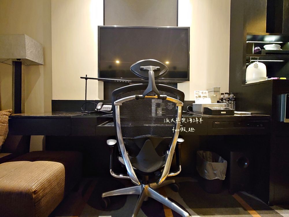 天閣酒店台北長安館（Tango Hotel Taipei ChangAn）︱鄰近捷運中山站，房型寬敞舒適，設備新穎齊全，含洗衣機、微波爐及電熨斗，鬧中取靜高CP值，臺北中山商務優質首選!!!餐食紀錄～