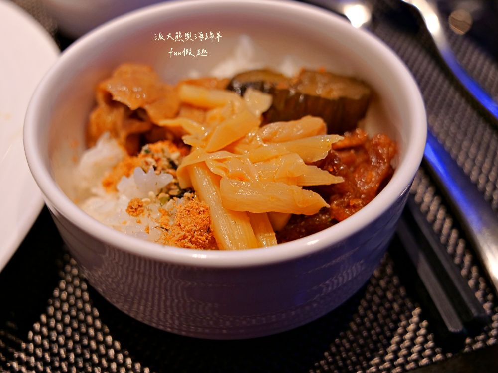 天閣酒店台北長安館(Tango Hotel Taipei ChangAn)︱鄰近捷運中山站,房型寬敞舒適,設備新穎齊全,含洗衣機、微波爐及電熨斗,鬧中取靜高CP值,臺北中山商務優質首選!!!餐食紀錄~ - 第64張圖 天閣酒店台北長安館(Tango Hotel Taipei ChangAn)︱鄰近捷運中山站,房型寬敞舒適,設備新穎齊全,含洗衣機、微波爐及電熨斗,鬧中取靜高CP值,臺北中山商務優質首選!!!餐食紀錄~