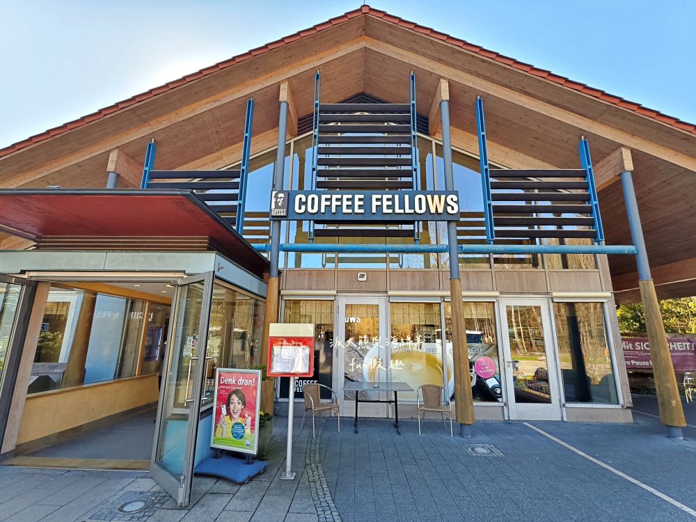 德國國道休息站開箱︱Tank & Rast Raststätte Bruchsal West、Serways Raststätte Irschenberg Süd、Tank & Rast Raststätte Holzkirchen Nord︱春季德瑞13日夢幻跟團～DAY3-1旅遊小叮嚀&退稅流程