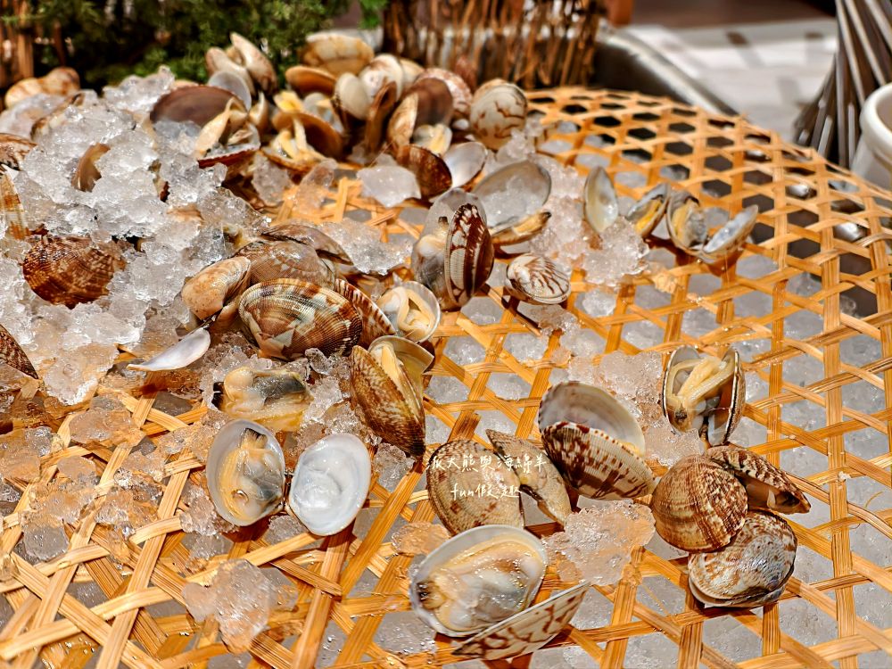 榕廷百匯餐廳︱絕美用餐大廳，餐點種類豐富且品質佳，更能自由選擇用餐時段與客製化早午餐服務，讓房客輕鬆享用美好早餐時光︱禧榕軒大飯店（Grand Banyan Hotel）早餐