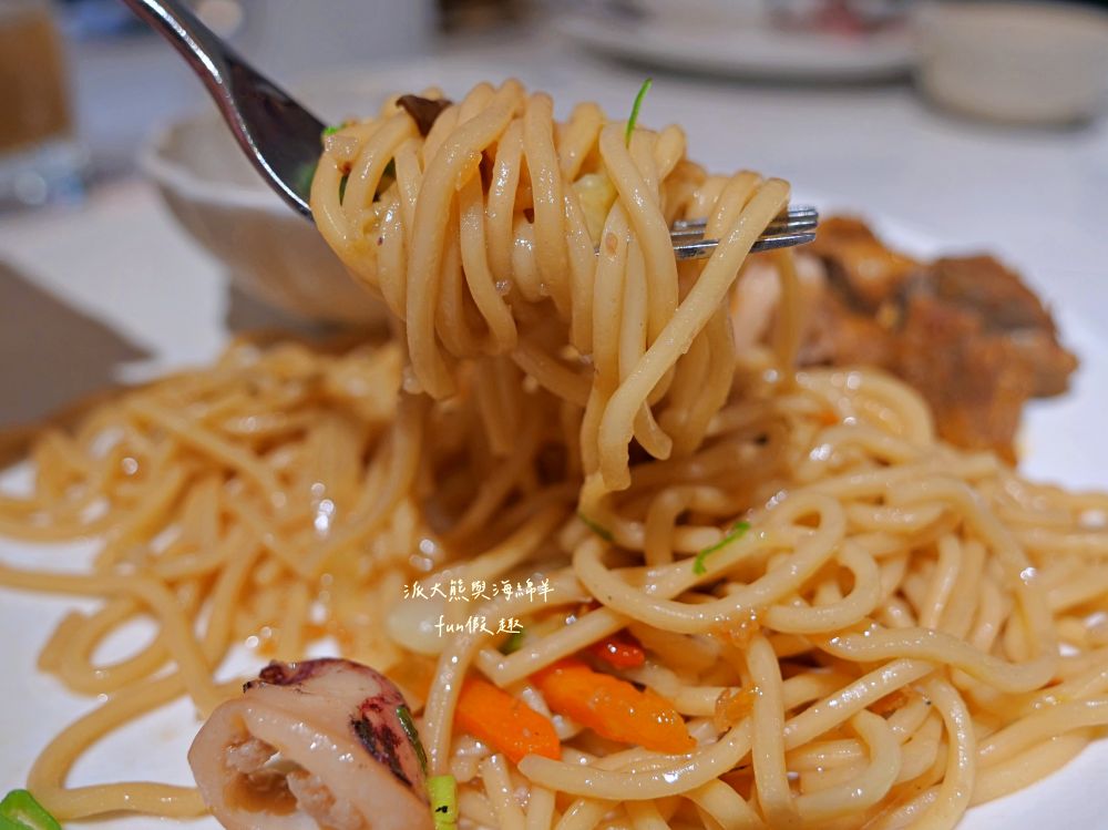 榕廷百匯餐廳︱絕美用餐大廳，餐點種類豐富且品質佳，更能自由選擇用餐時段與客製化早午餐服務，讓房客輕鬆享用美好早餐時光︱禧榕軒大飯店（Grand Banyan Hotel）早餐