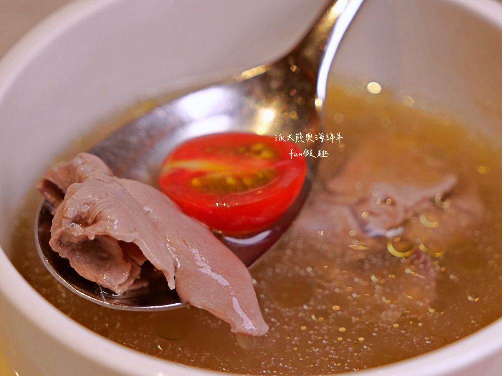 榕廷百匯餐廳︱絕美用餐大廳，餐點種類豐富且品質佳，更能自由選擇用餐時段與客製化早午餐服務，讓房客輕鬆享用美好早餐時光︱禧榕軒大飯店（Grand Banyan Hotel）早餐