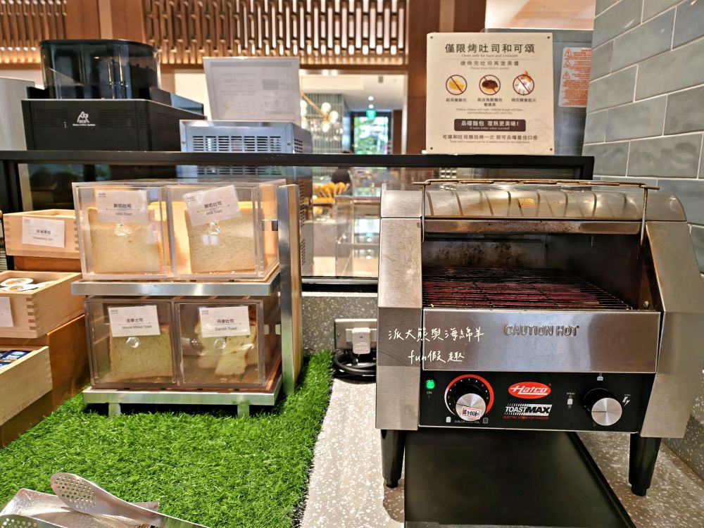 榕廷百匯餐廳︱絕美用餐大廳，餐點種類豐富且品質佳，更能自由選擇用餐時段與客製化早午餐服務，讓房客輕鬆享用美好早餐時光︱禧榕軒大飯店（Grand Banyan Hotel）早餐