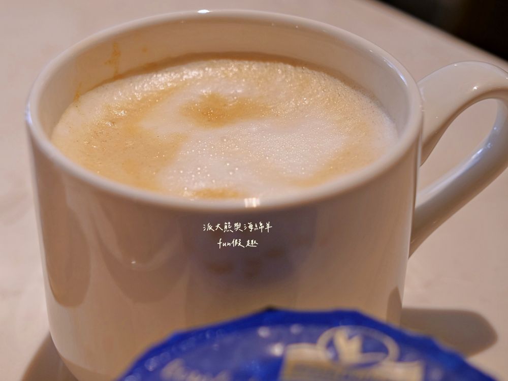 榕廷百匯餐廳︱絕美用餐大廳，餐點種類豐富且品質佳，更能自由選擇用餐時段與客製化早午餐服務，讓房客輕鬆享用美好早餐時光︱禧榕軒大飯店（Grand Banyan Hotel）早餐