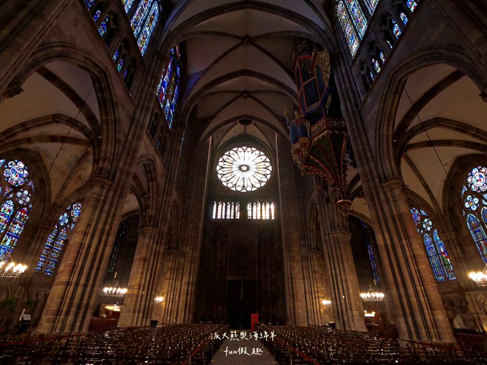 2025史特拉斯堡主座教堂Cathédrale Notre Dame de Strasbourg︱集哥德藝術、粉紅砂岩與世界第六高教堂等特點,偉大精緻的奇蹟~春季德瑞13日夢幻跟團︱DAY3-7史特拉斯堡必訪教堂地標 - 第22張圖 2025史特拉斯堡主座教堂Cathédrale Notre Dame de Strasbourg︱集哥德藝術、粉紅砂岩與世界第六高教堂等特點,偉大精緻的奇蹟~春季德瑞13日夢幻跟團︱DAY3-7史特拉斯堡必訪教堂地標