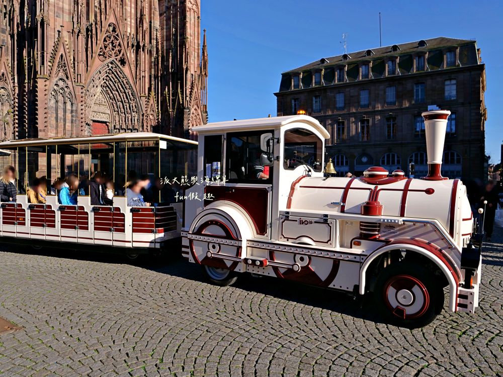 2025史特拉斯堡主座教堂Cathédrale Notre Dame de Strasbourg︱集哥德藝術、粉紅砂岩與世界第六高教堂等特點,偉大精緻的奇蹟~春季德瑞13日夢幻跟團︱DAY3-7史特拉斯堡必訪教堂地標 - 第10張圖 2025史特拉斯堡主座教堂Cathédrale Notre Dame de Strasbourg︱集哥德藝術、粉紅砂岩與世界第六高教堂等特點,偉大精緻的奇蹟~春季德瑞13日夢幻跟團︱DAY3-7史特拉斯堡必訪教堂地標