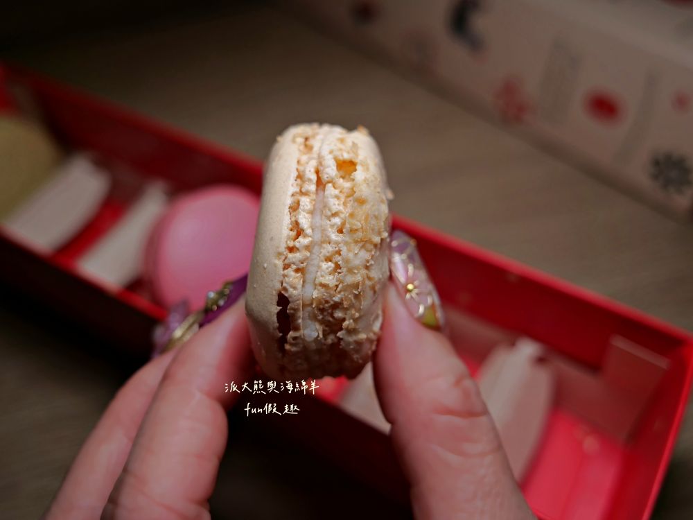 Maison Alsacienne de Biscuiterie馬卡龍︱史特拉斯堡必吃法式甜點！開箱五顏六色馬卡龍，入口即化的甜蜜滋味，在地人氣伴手禮推薦～春季德瑞13日夢幻跟團︱DAY3-6