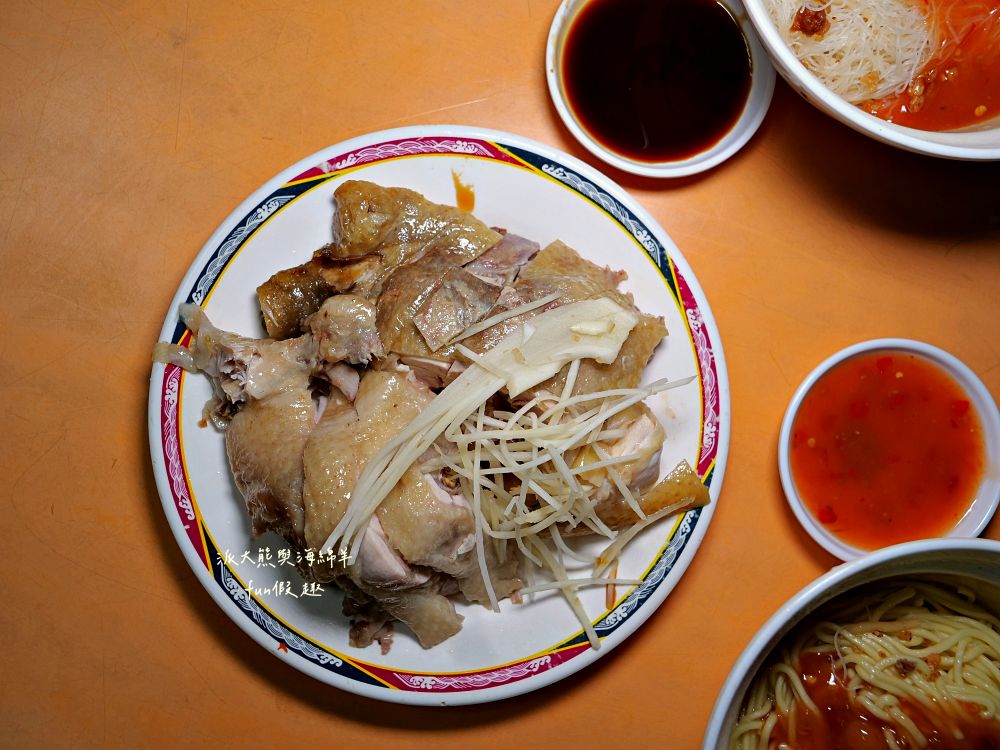 賣麵炎仔｜大稻埕高CP值排隊美食，超過80年老字號，米其林必比登推介6連霸！低調老店生意卻是超火熱！