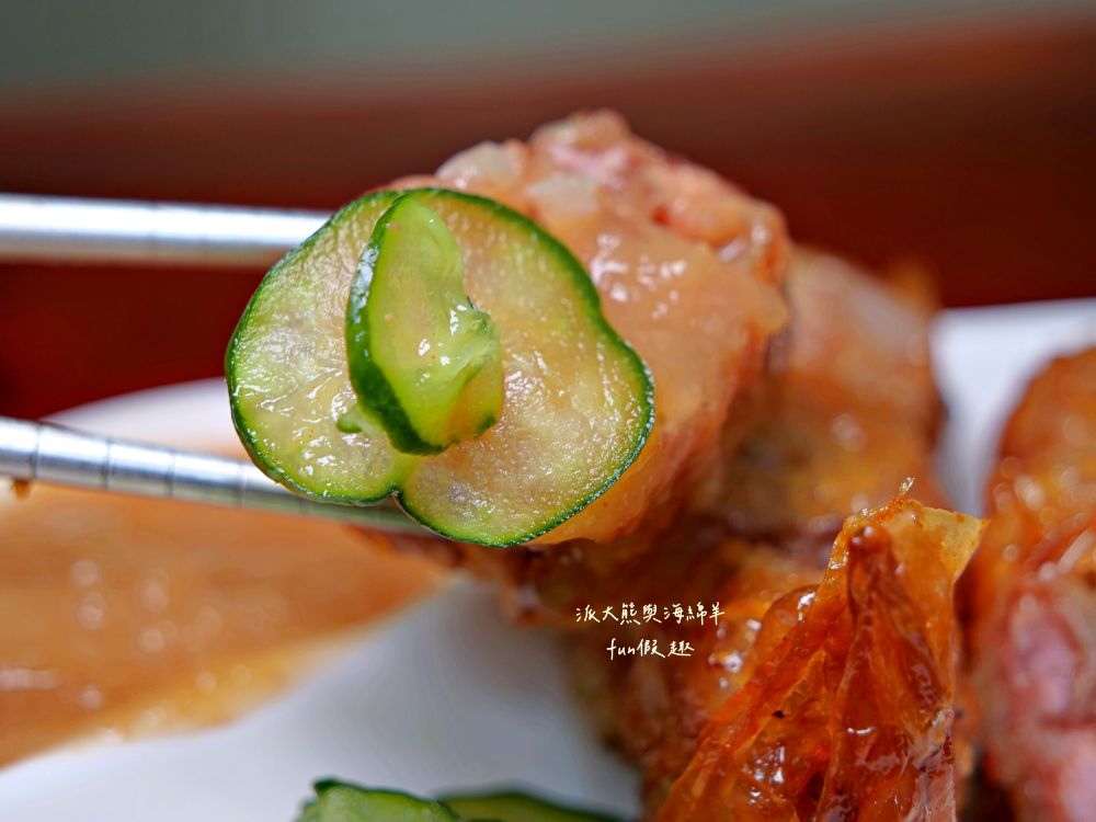 2025龍緣魯肉飯｜鄰近建成圓環與中山捷運站、生意超好的大稻埕古早味！承襲原龍鳳號70年經典手藝，必點魯肉飯、四神湯、香菇肉羹、五香肉捲～（菜單）