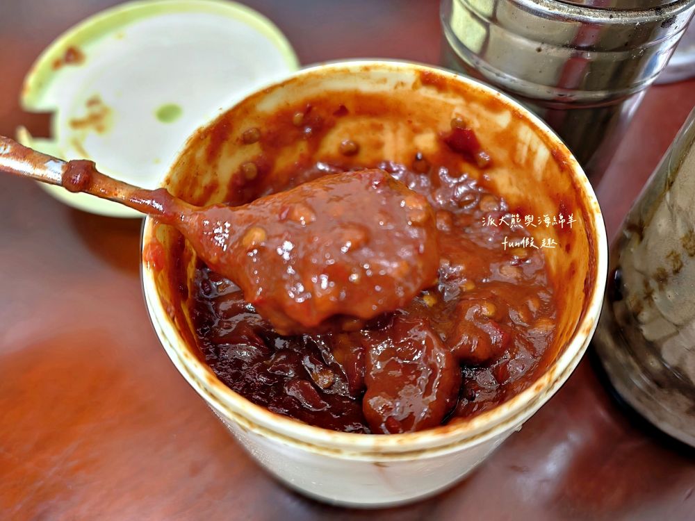 2025龍緣魯肉飯｜鄰近建成圓環與中山捷運站、生意超好的大稻埕古早味！承襲原龍鳳號70年經典手藝，必點魯肉飯、四神湯、香菇肉羹、五香肉捲～（菜單）