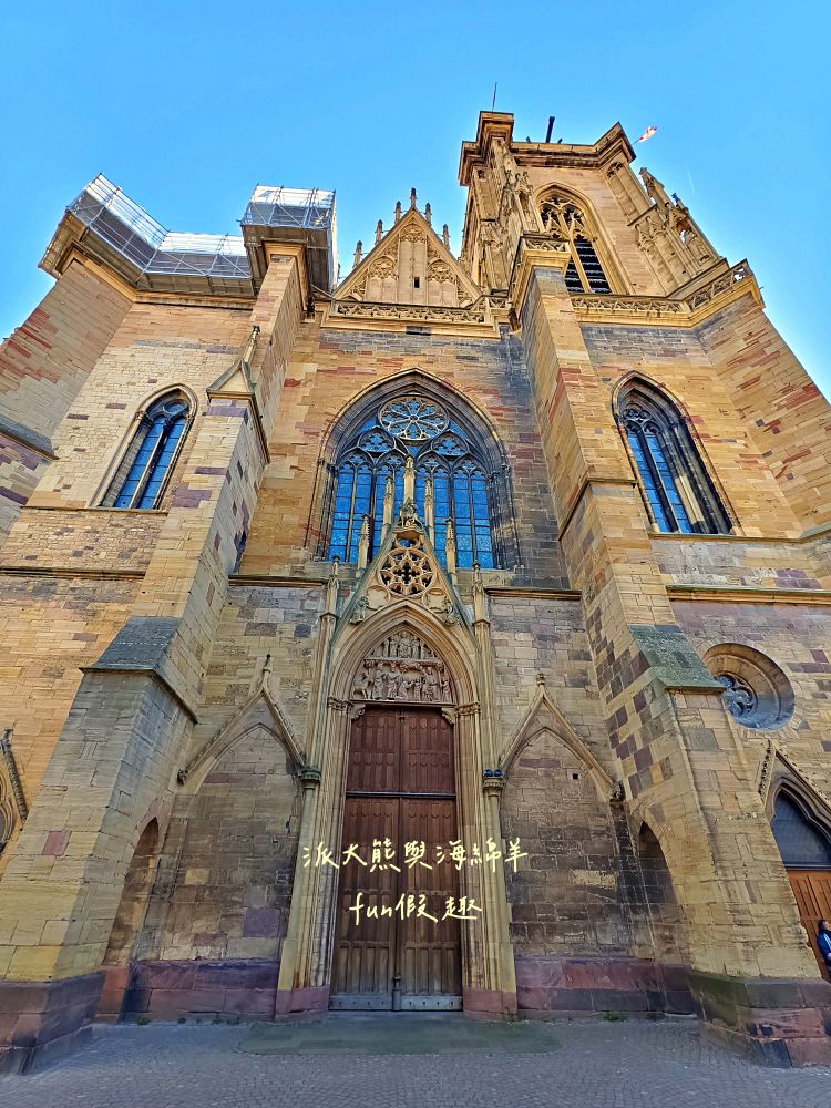 科爾馬景點篇︱朝聖霍爾的移動城堡藍圖（Pfister House）、聖瑪爾定教堂（Collégiale Saint-Martin de Colmar）與人頭屋（Maison des Têtes）︱春季德瑞13日夢幻跟團︱DAY4-2～Colmar PART2