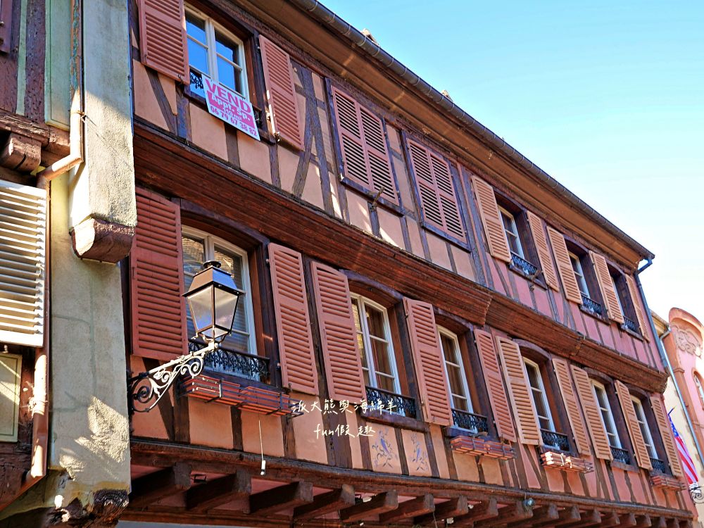 科爾馬景點篇︱朝聖霍爾的移動城堡藍圖（Pfister House）、聖瑪爾定教堂（Collégiale Saint-Martin de Colmar）與人頭屋（Maison des Têtes）︱春季德瑞13日夢幻跟團︱DAY4-2～Colmar PART2