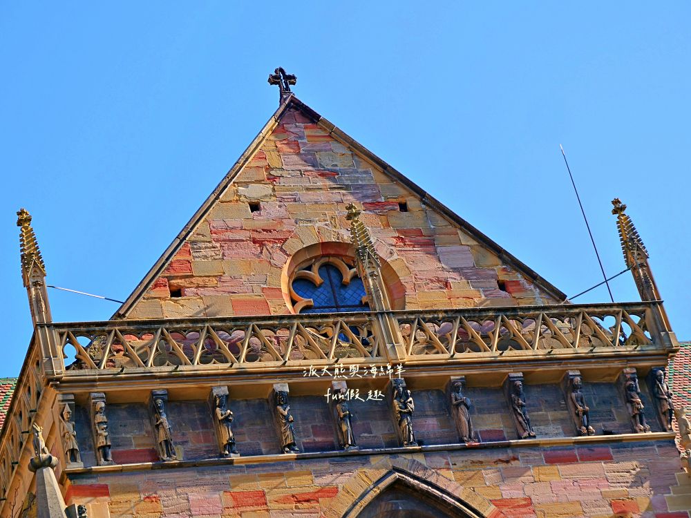 科爾馬景點篇︱朝聖霍爾的移動城堡藍圖（Pfister House）、聖瑪爾定教堂（Collégiale Saint-Martin de Colmar）與人頭屋（Maison des Têtes）︱春季德瑞13日夢幻跟團︱DAY4-2～Colmar PART2