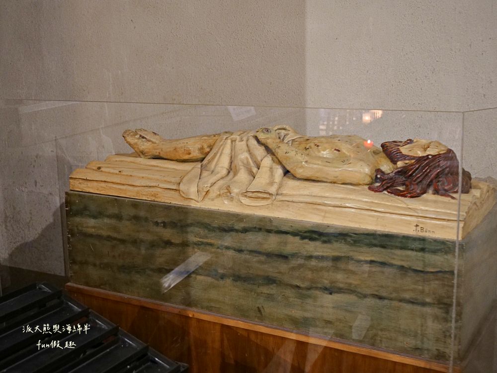 科爾馬景點篇︱朝聖霍爾的移動城堡藍圖（Pfister House）、聖瑪爾定教堂（Collégiale Saint-Martin de Colmar）與人頭屋（Maison des Têtes）︱春季德瑞13日夢幻跟團︱DAY4-2～Colmar PART2