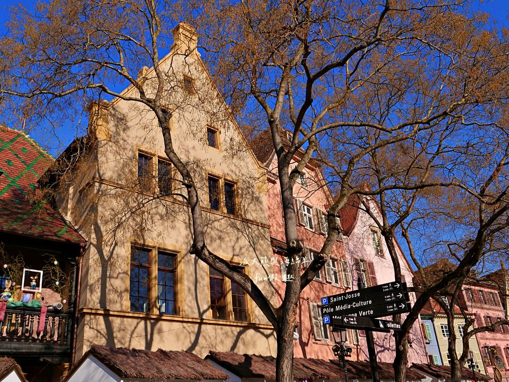 科爾馬景點篇︱朝聖霍爾的移動城堡藍圖（Pfister House）、聖瑪爾定教堂（Collégiale Saint-Martin de Colmar）與人頭屋（Maison des Têtes）︱春季德瑞13日夢幻跟團︱DAY4-2～Colmar PART2