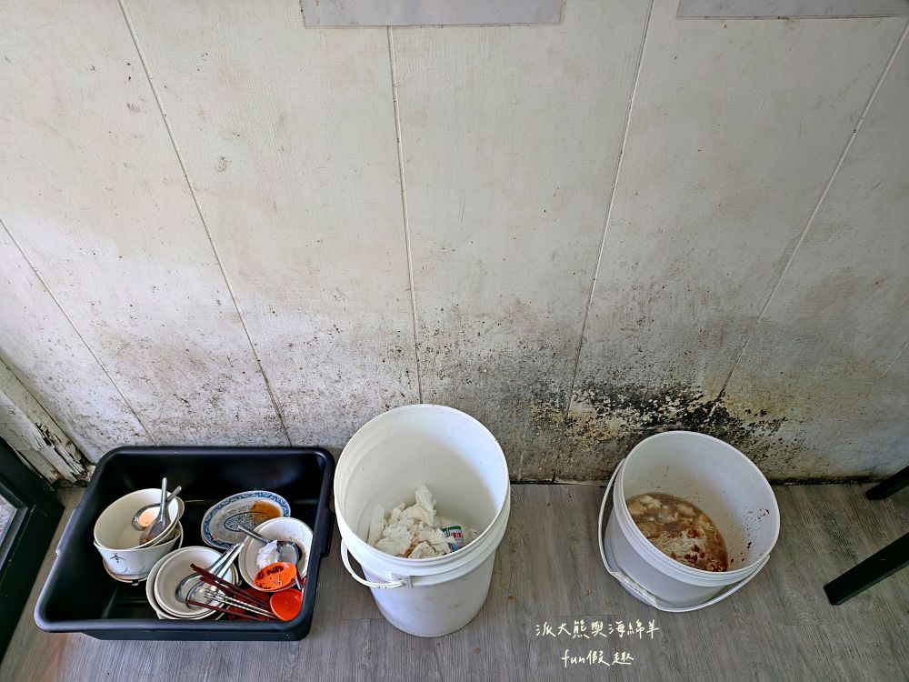 2025許仔豬腳麵線|豬腳控看過來!大稻埕慈聖宮必吃美食,濃香白湯、滿滿膠質、大份量腿肉,還可室內用餐吹冷氣超舒適!招好運~ - 第7張圖 2025許仔豬腳麵線|豬腳控看過來!大稻埕慈聖宮必吃美食,濃香白湯、滿滿膠質、大份量腿肉,還可室內用餐吹冷氣超舒適!招好運~