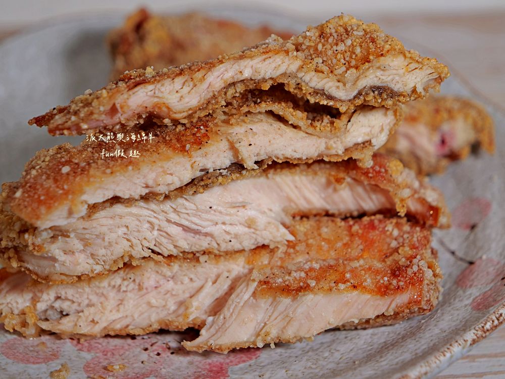 2025凱哥早午餐｜便當店也能像早午餐店這麼有質感？份量十足、用心烹調，紅燒肉、八兩雞排、酥炸大雞腿、紅燒虱目魚肚，讓上班族天天都想報到的好店～114.5.16開幕