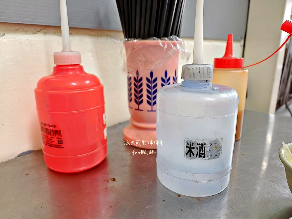 2025石精臼牛肉湯｜點心城發跡、二代接手、營業超過50年，臺南老牌溫體牛肉湯，純粹牛味直球對決，不定時提供牛腩、牛筋、骨髓、牛雜、牛舌等隱藏湯品！