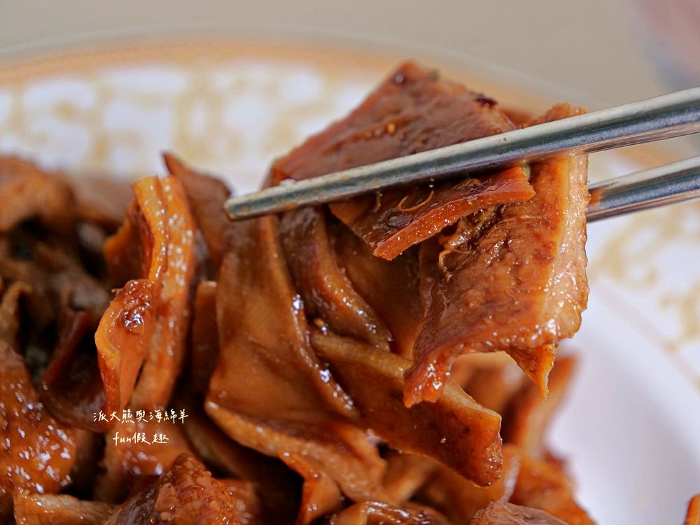 2025麻辣飄香|中興新村第一市場正宗四川滷味,花椒直送還原川味本色,涮嘴不膩好滋味,還有麻辣飄香小龍蝦,椒麻噴香、辣勁過癮,剩餘湯頭還能煮麻辣鍋! - 第38張圖