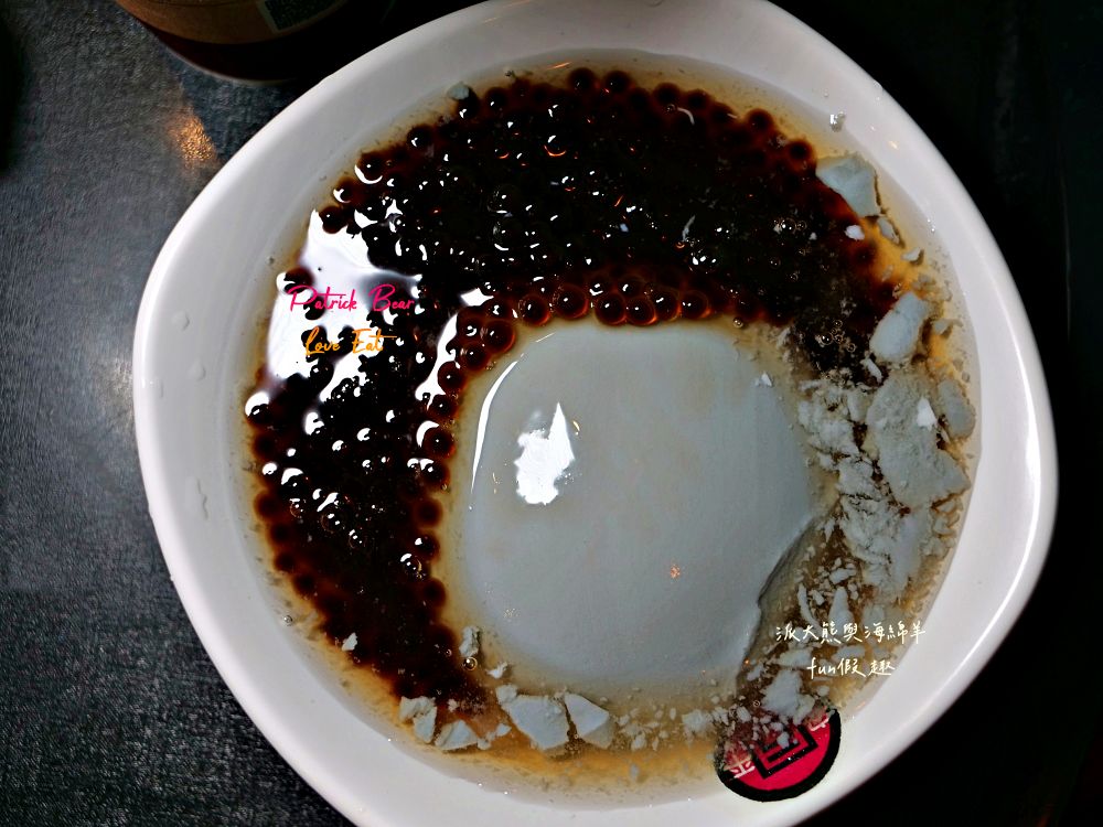 2025同記安平豆花｜走過半世紀的臺南古早味！同記安平豆花民族路分店，國宴指定點心，老屋再生的懷舊豆香時光，重溫府城最經典的味道！