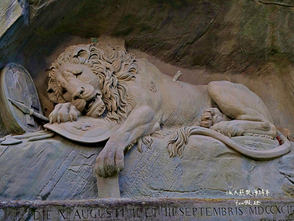 琉森Luzern︱感受琉森湖（Vierwaldstättersee）的湖光山色，聆聽垂死獅子像（Löwendenkmal）的無聲嘆息︱春季德瑞13日夢幻跟團︱DAY4-7～市區散策PART1