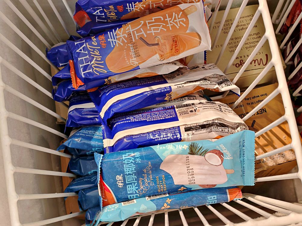 唯真燒肉 南投草屯店｜終於不用跑臺中！挑戰在地最強CP值：雙人套餐肉量直逼1公斤，絕美稻浪x神級泰式烤肉醬x銷魂一饌冬蔭功湯底，免服務費無低消，還有證書的日本A5和牛！