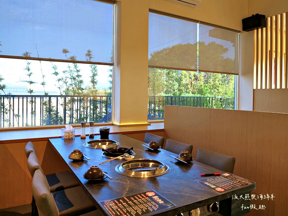 唯真燒肉 南投草屯店｜終於不用跑臺中！挑戰在地最強CP值：雙人套餐肉量直逼1公斤，絕美稻浪x神級泰式烤肉醬x銷魂一饌冬蔭功湯底，免服務費無低消，還有證書的日本A5和牛！