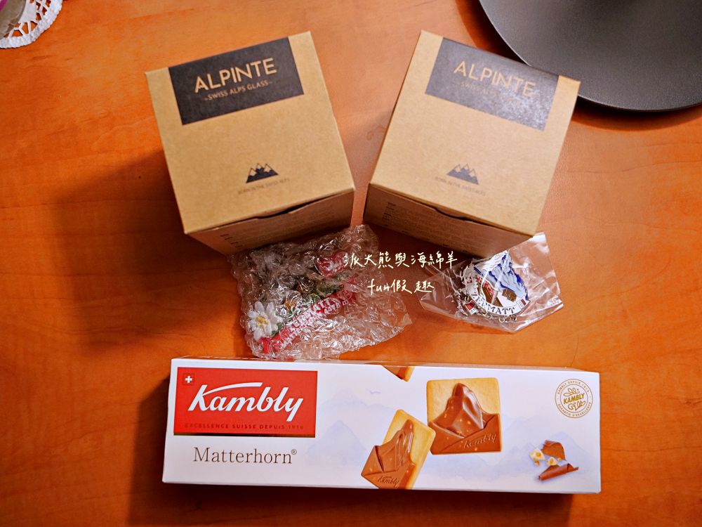 瑞士Coop連鎖超市介紹懶人包︱瑞士旅遊自助補給站：琉森Luzern、茵特拉根Interlaken、策馬特Zermatt，開箱三間Coop超市，零食/熱食/伴手禮，三種願望全部搞定︱春季德瑞13日夢幻跟團～DAY4-9