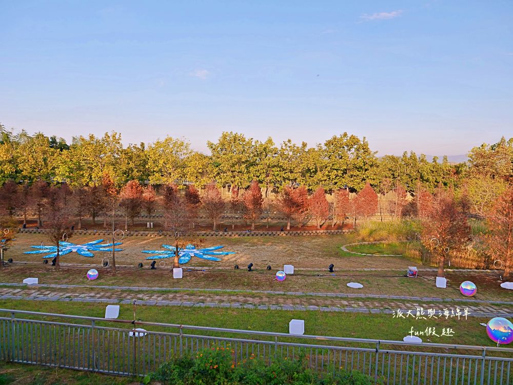 2026南投燈會 馳光萬馬奔投～必逛「反應過激的貓暢遊南投13鄉鎮 × 十二生肖主題燈組」2/14開幕！雙主燈&水舞煙火時間表、接駁停車全攻略懶人包～附近美食看這裡！
