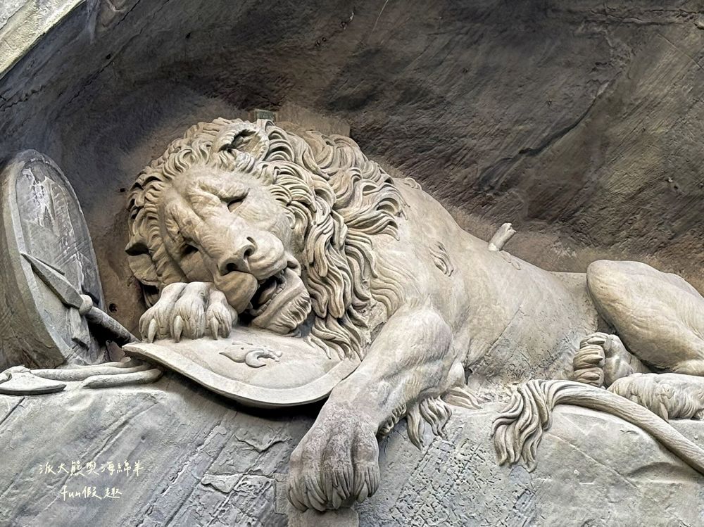 琉森Luzern︱感受琉森湖（Vierwaldstättersee）的湖光山色，聆聽垂死獅子像（Löwendenkmal）的無聲嘆息︱春季德瑞13日夢幻跟團︱DAY4-7～市區散策PART1