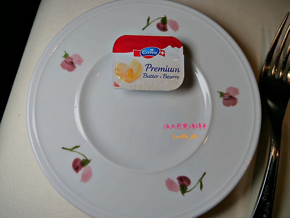 Restaurant Schiff︱瑞士琉森老城區美食～走進卡貝爾橋畔的微醺時光：品嚐一口道地的琉森老靈魂！春季德瑞13日夢幻跟團︱DAY4-10