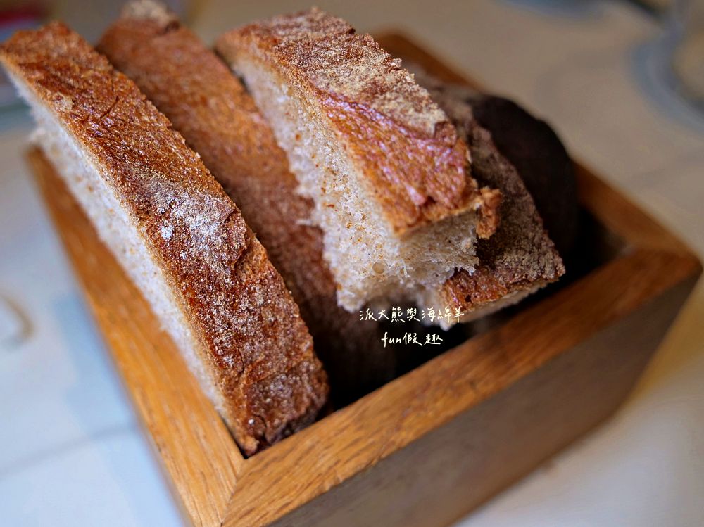 Restaurant Schiff︱瑞士琉森老城區美食～走進卡貝爾橋畔的微醺時光：品嚐一口道地的琉森老靈魂！春季德瑞13日夢幻跟團︱DAY4-10