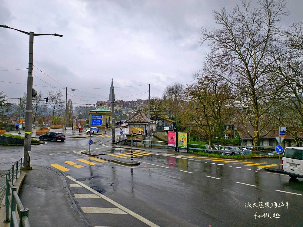 瑞士伯恩（Bern）散策︱玫瑰園（Rosengarten）俯瞰世界文化遺產舊城區！伯爾尼必看天文鐘表演與熊公園，絕美U型河灣與愛因斯坦故居（含交通攻略）春季德瑞13日夢幻跟團︱DAY5-1～
