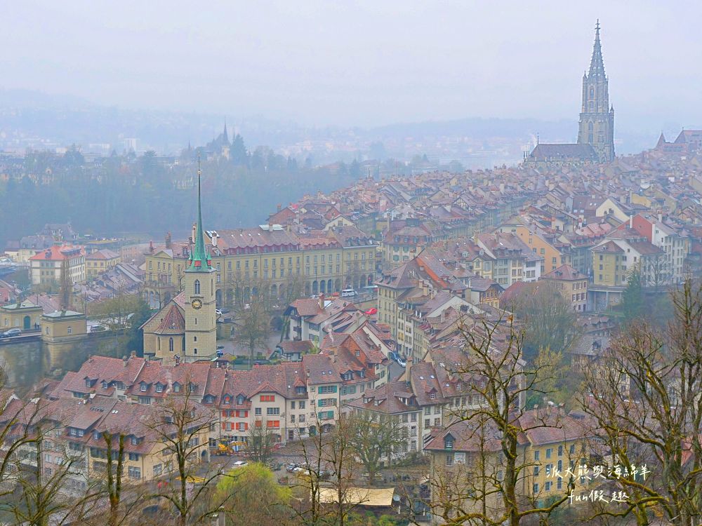 瑞士伯恩（Bern）散策︱玫瑰園（Rosengarten）俯瞰世界文化遺產舊城區！伯爾尼必看天文鐘表演與熊公園，絕美U型河灣與愛因斯坦故居（含交通攻略）春季德瑞13日夢幻跟團︱DAY5-1～
