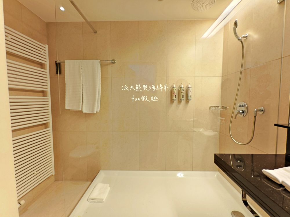 Renaissance Lucerne Hotel瑞士琉森住宿︱鄰近琉森各知名景點，離火車站只要3分鐘！走進電影般的場景，舊城區裡的現代奢華～真善美旅行社春季德瑞13日︱DAY4-11