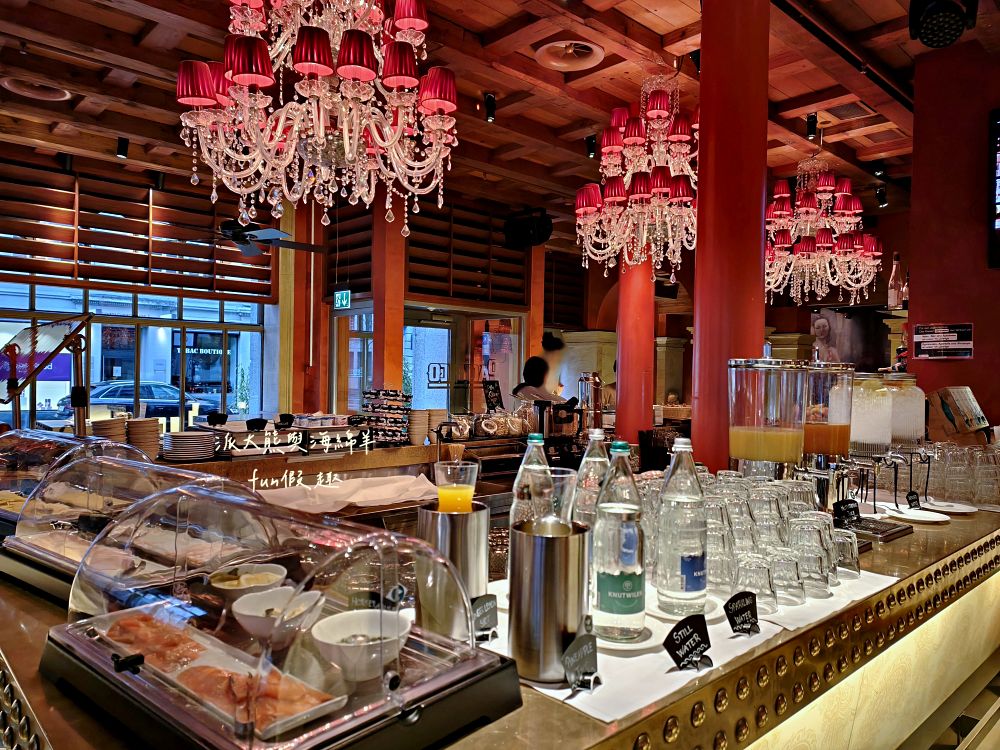 Renaissance Lucerne Hotel瑞士琉森住宿︱鄰近琉森各知名景點,離火車站只要3分鐘!走進電影般的場景,舊城區裡的現代奢華~真善美旅行社春季德瑞13日︱DAY4-11 - 第44張圖 Renaissance Lucerne Hotel瑞士琉森住宿︱鄰近琉森各知名景點,離火車站只要3分鐘!走進電影般的場景,舊城區裡的現代奢華~真善美旅行社春季德瑞13日︱DAY4-11