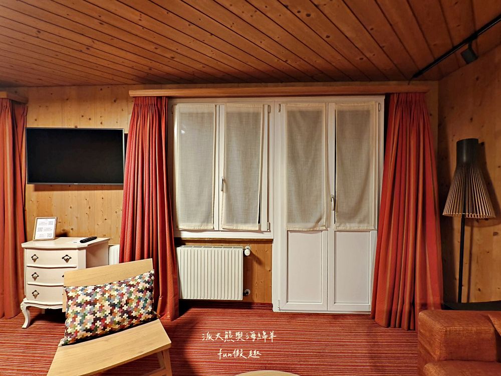 Hotel Kreuz & Post︱格林德瓦Grindelwald火車站出來就到！入住少女峰童話山城，連泊兩晚享受艾格峰景觀與道地美食～春季德瑞13日夢幻跟團︱DAY5-5
